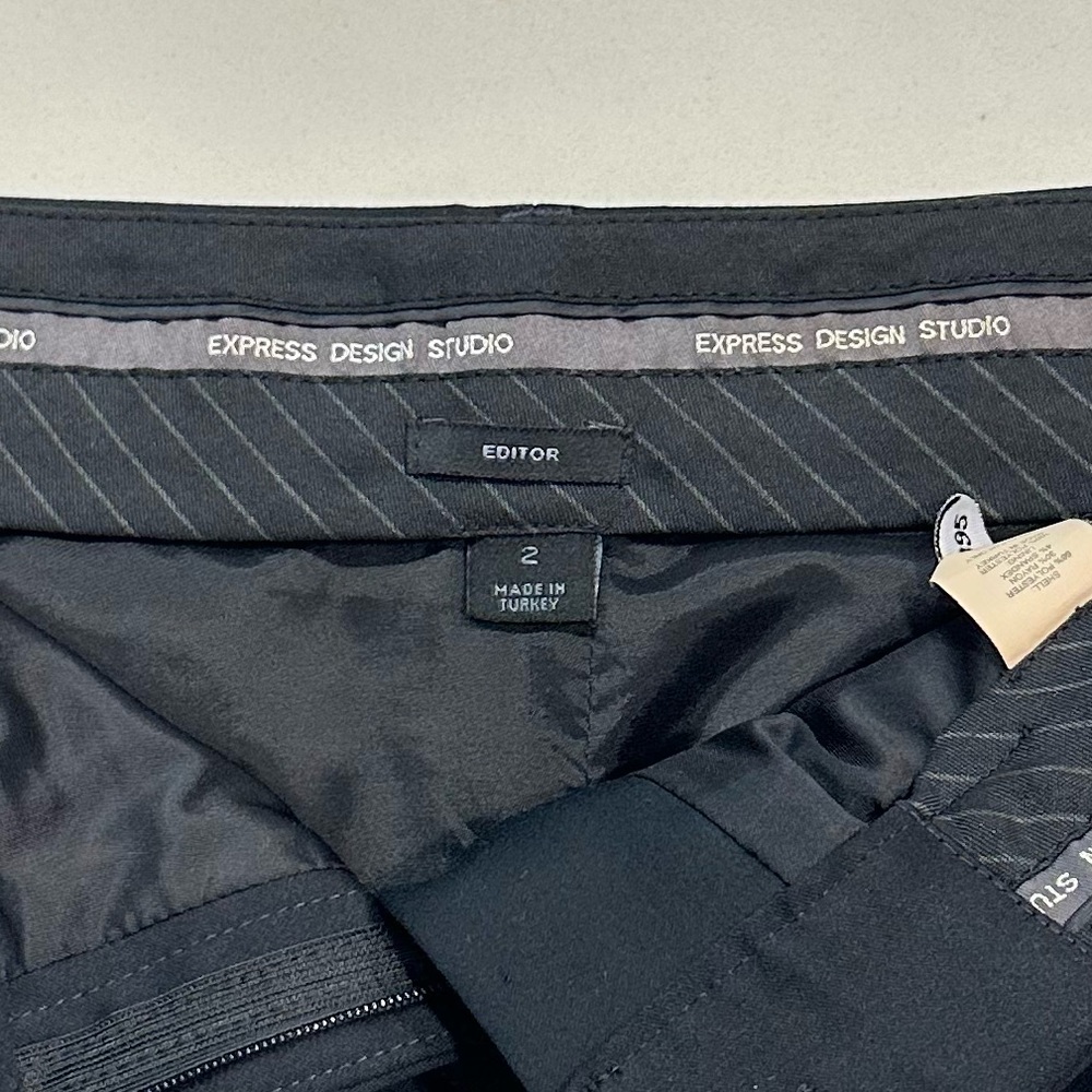 Express - Editor Pencil Skirt - Black, Size 2 - EUC - Picture 9 of 12